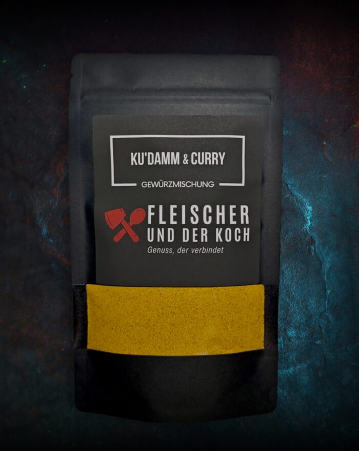 FuK Ku’damm & Curry – Berliner Curry Gewürzmischung in Schale, Currywurst daneben
