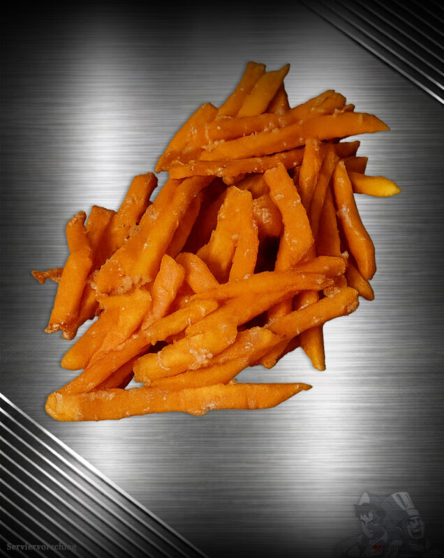 Heimische Süßkartoffel Pommes goldbraun knusprig serviert
