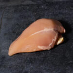 Kikok Hähnchenbrust – Saftig, frisch und nachhaltig zubereitet vom Kikok Maishähnchen