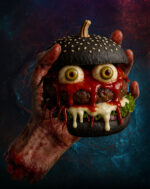 Halloween Burger Bundle mit schwarzen Buns und Süßkartoffelpommes von Fleischer und der Koch