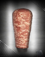 Handgeschichteter Yaprak Döner aus Kalbfleisch im Berliner Stil, blattdünn geschichtet