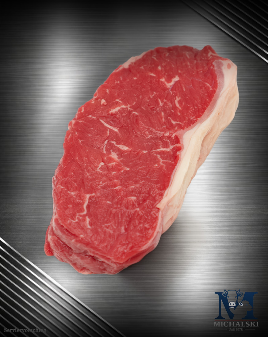 Michalski Rumpsteak Weidefärse Deutschland Michalski Rumpsteak von der Weidefärse aus Deutschland mit typischem Fettrand im Rohzustand