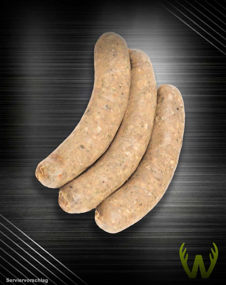 Grobe Wildbratwurst aus regionaler Jagt – drei Bratwürste Grobe Wildbratwurst aus regionaler Jagt: drei leicht gebogene Bratwürste nebeneinander auf dunklem Hintergrund.